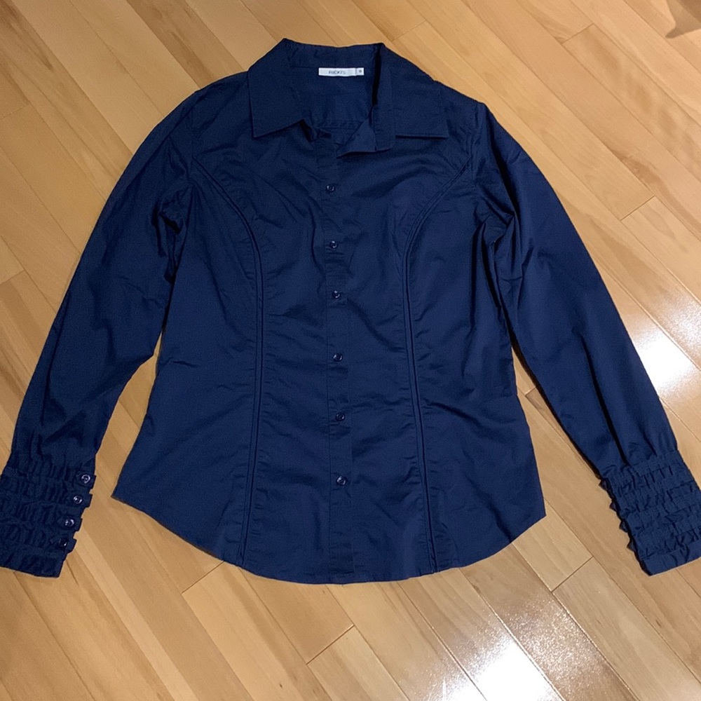 2/$50 VEUC Ricki’s Button Up Blouse - Navy Blue - size 8
